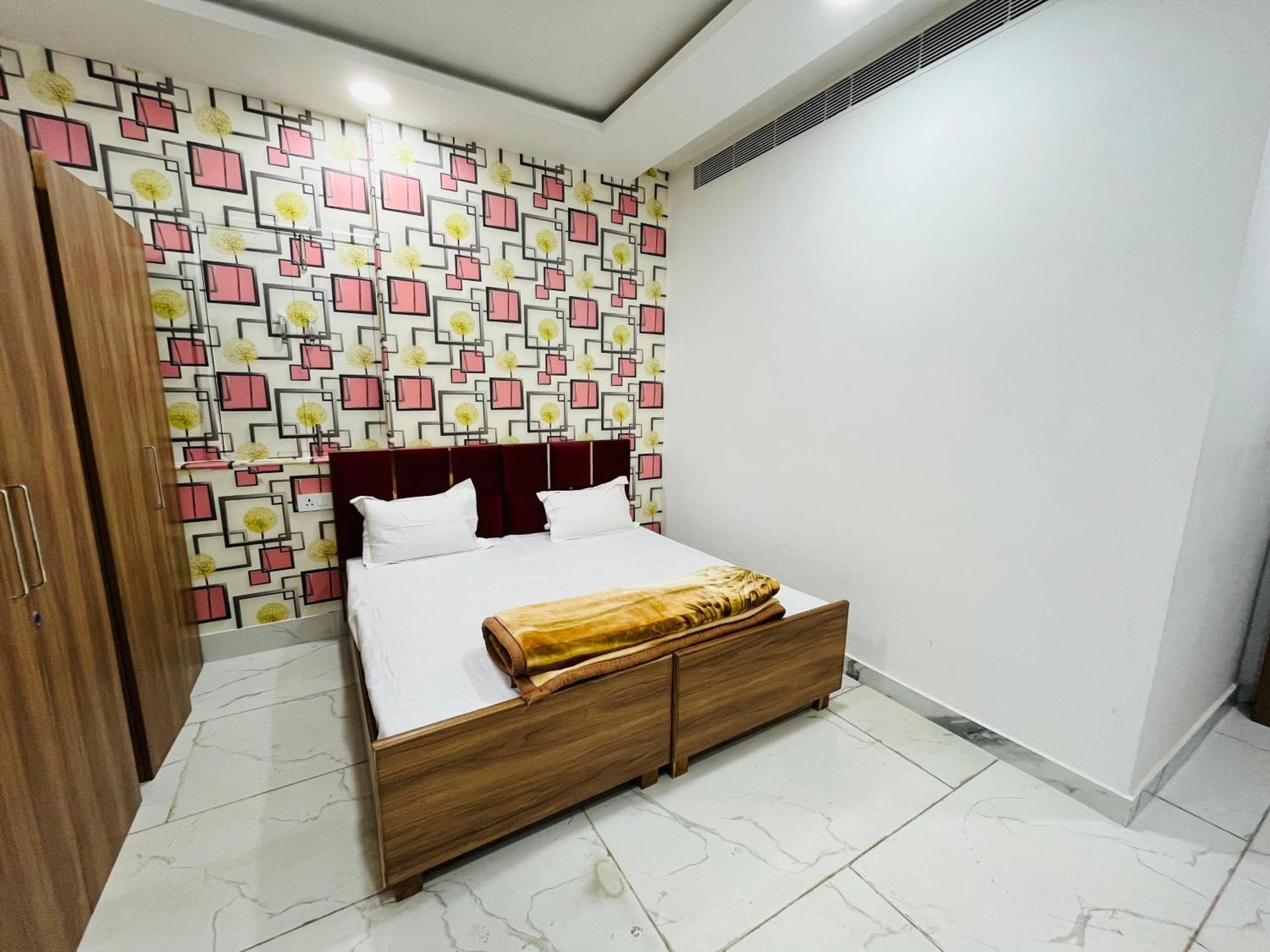 Townhouse Happy Habitat Guest House Greater Noida Ngoại thất bức ảnh