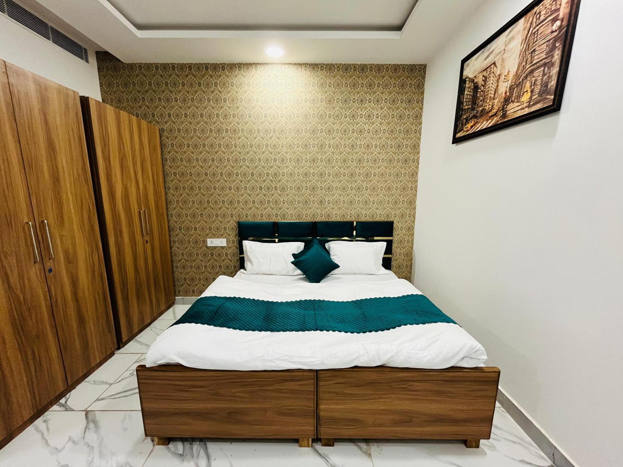 Townhouse Happy Habitat Guest House Greater Noida Ngoại thất bức ảnh