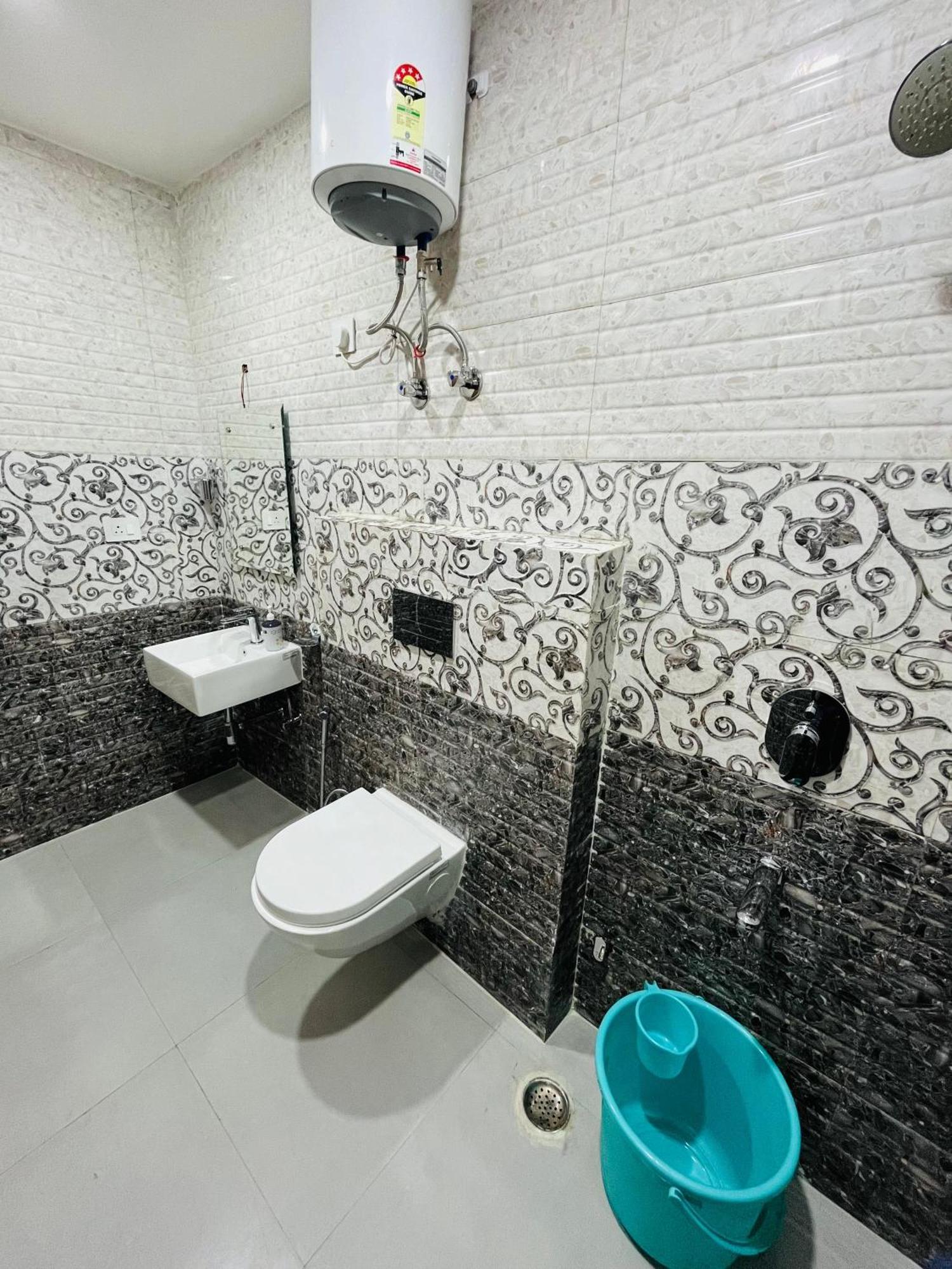 Townhouse Happy Habitat Guest House Greater Noida Ngoại thất bức ảnh